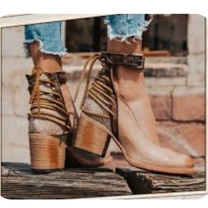 Freebird “Raeanne” size 8